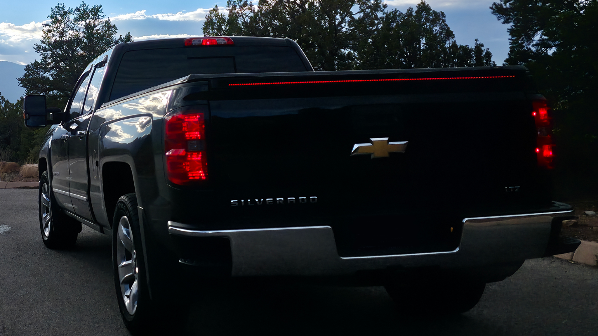 Uploaded: truck_main_2_title_design_mobile_cropped.png