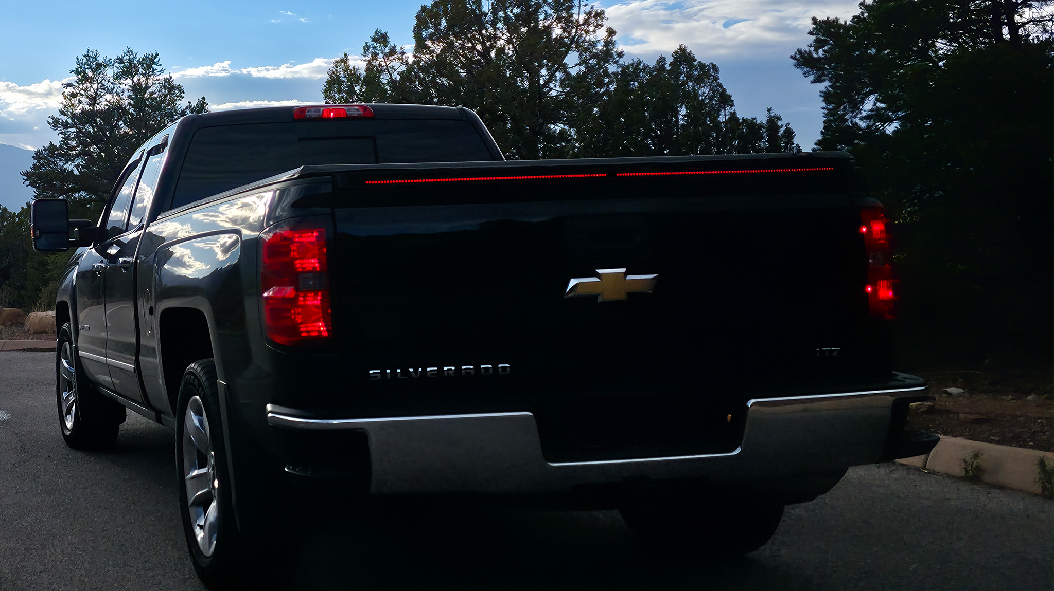 Uploaded: truck_main_2_title_design_mobile_cropped.png